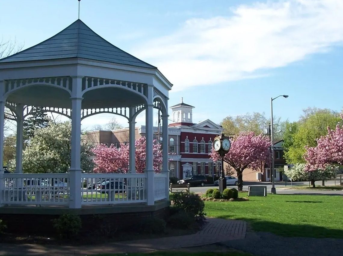 downtown chatham new jersey park and gazebo